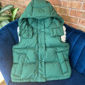 Lululemon Wunder Puff Crop Vest (Everglade Green) - size 4 -